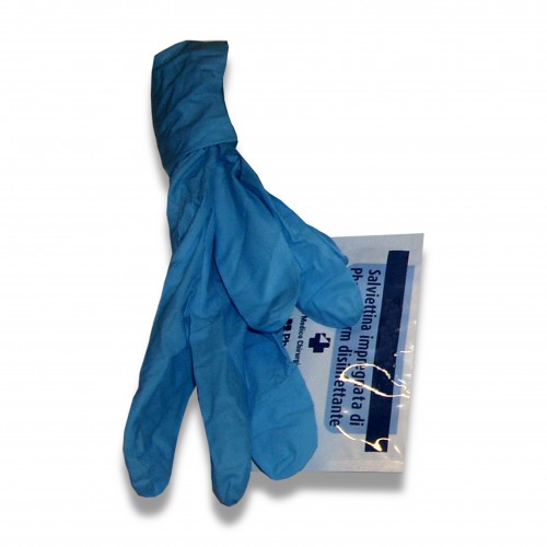 Siringa conservativa monouso: kit paio guanti e fazzoletto pmc